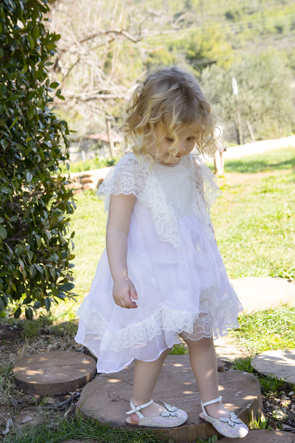 9889 - Isidora (5)
